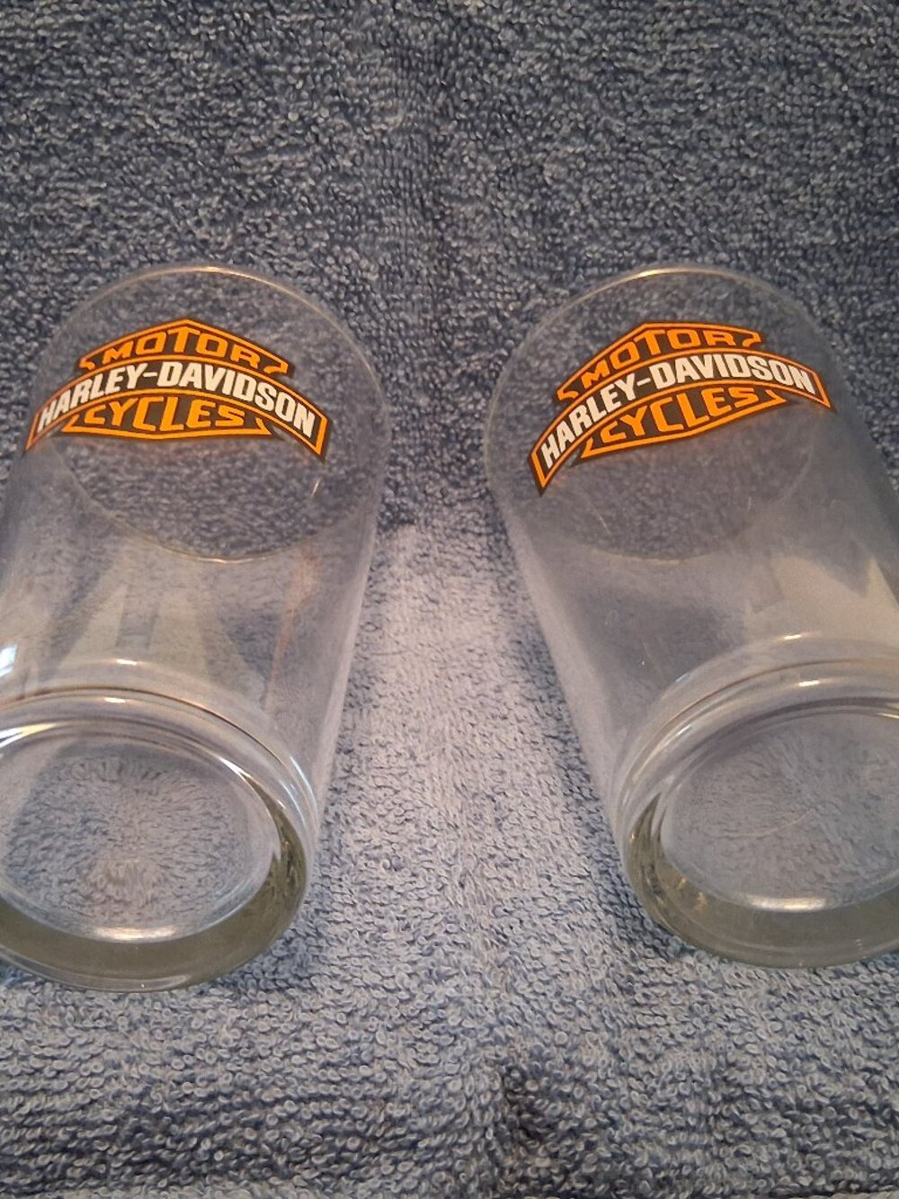 Set of 2 Harley-Davidson Motorcycles Pint Glasses - Bar & Shield Logo Barware - Picture 4 of 4